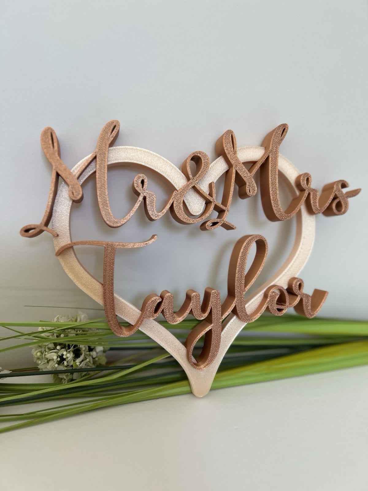 Personalised Wedding Present Gift Mr & Mrs Heart with Names Bride Groom