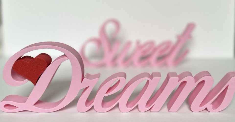 Sweet Dreams Sign Freestanding Gift for Home Decor Bedroom Ornament Decoration